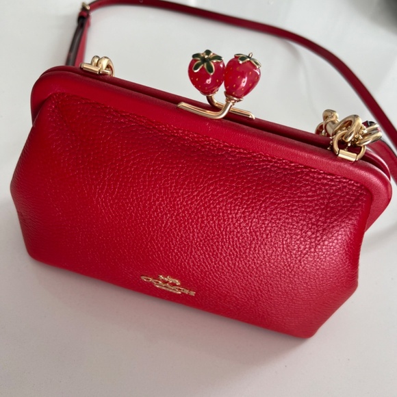 Coach purse - Picture 2 of 5